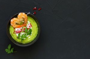 Avocado- og rejecreme.