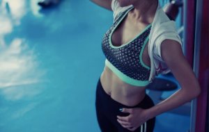 Mave og baller: En effektiv rutine på 20 minutter