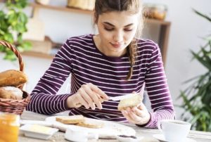 Proteinrige snacks du kan nyde mellem måltider