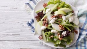 Lær at lave waldorfsalat