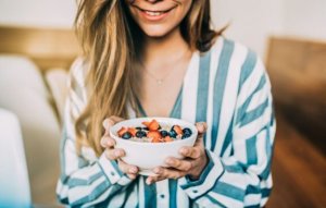 Sunde desserter med frugt