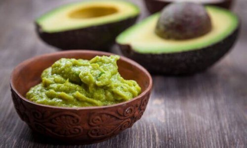 guacamole og frisk avocado