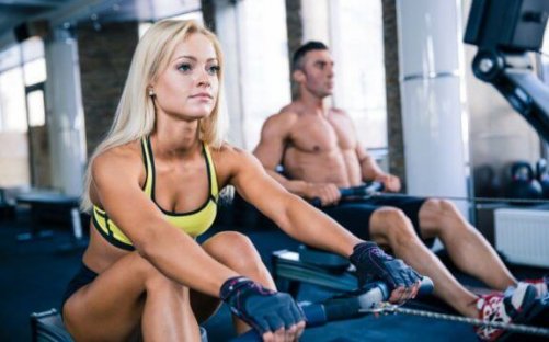 par der træner på romaskine