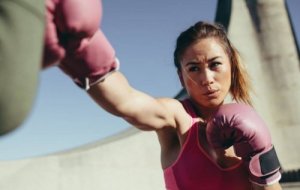 Kom i form med 20 minutters boksesessioner