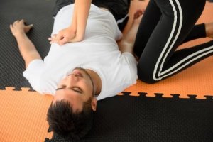 Førstehjælp i sport: Betydningen af lægehjælp i tide