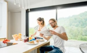 Bør vi spise i henhold til den cirkadiske rytme?