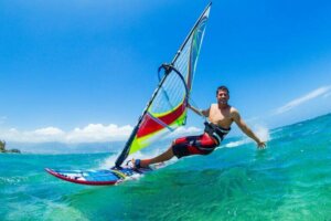 windsurfing er stadig meget populært