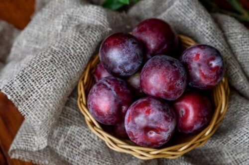 Spis Reineclaude blommer.