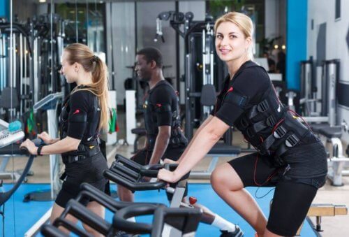 der trænes med veste