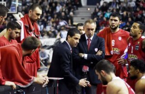 At angribe et zoneforsvar i basketball