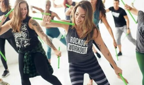 hold der laver POUND fitness
