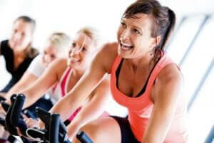 kvinder til spinning