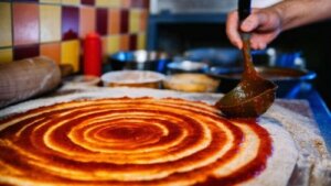 Opskrifter på sund pizza, du kan lave derhjemme