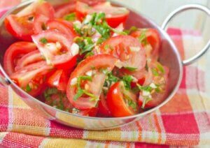 Hvordan virker en kost med et lavt indhold af oxalat?