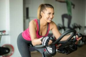 Påvirker styrke- og konditionstræning hormonproduktionen?