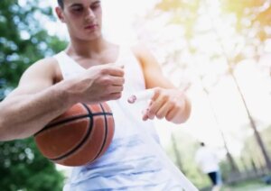 Metakarp fraktur: Et almindeligt problem i basketball