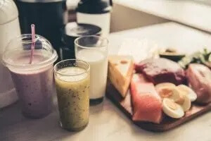 proteindrikke og proteinholdige fødevarer